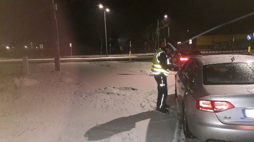 Pięć kolizji drogowych w ciągu jednego dnia w powiecie inowrocławskim. Policja apeluje o ostrożność.