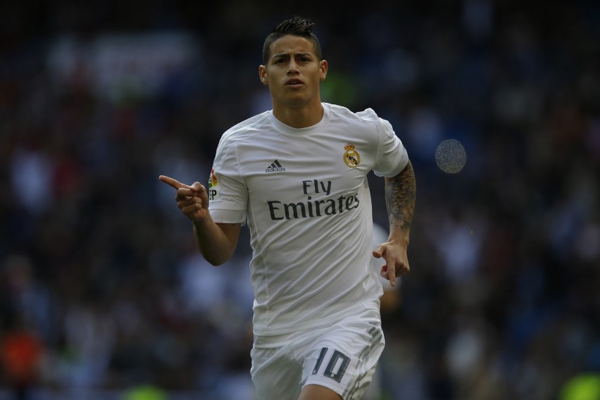 7. JAMES RODRIGUEZ (KOLUMBIA). Kwota transferu: 80 mln euro....