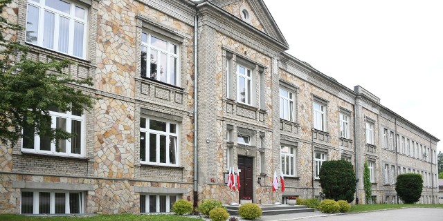 Siedziba MESKO przy ul. Legionów w Skarżysku – Kamiennej wzniesiona przed II wojną światową