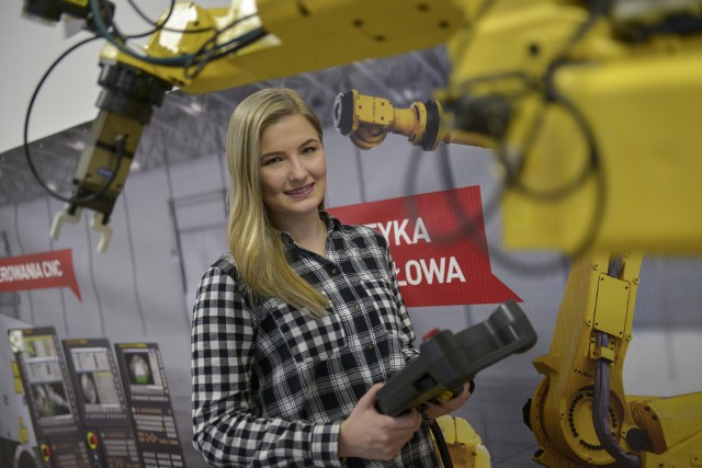 Dni otwarte Politechniki Opolskiej zbiega się akcją „Dziewczyny na politechniki”. Jej twarzą jest Natalia Browarka, studentka dwóch kierunków: automatyki i robotyki oraz inżynierii biomedycznej