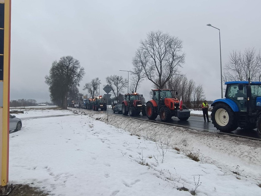 Protest rolników w Nurze, powiat ostrowski. 24.01.2024