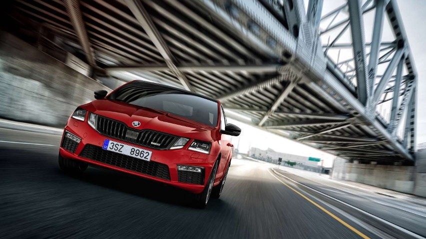 Skoda Octavia RS245...