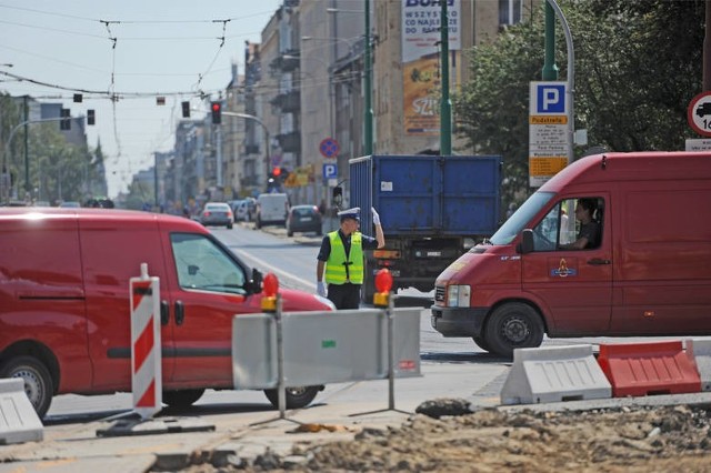 Przebudowa Dąbrowskiego rozpoczęła się w maju tego roku