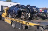 Śmiertelny wypadek. Volkswagen roztrzaskał się o drzewo w Różankach pod Gorzowem. Zginął 19-latek [ZDJĘCIA]