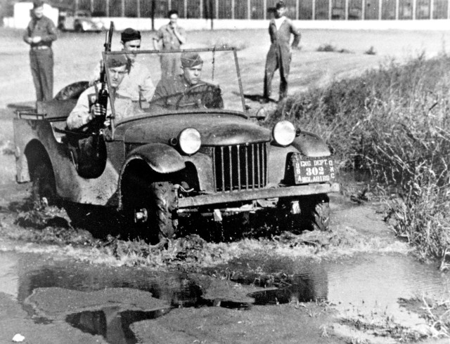 Prototypowy Bantam BRC-40 podczas testów w Camp Holabird. Wrzesień 1940