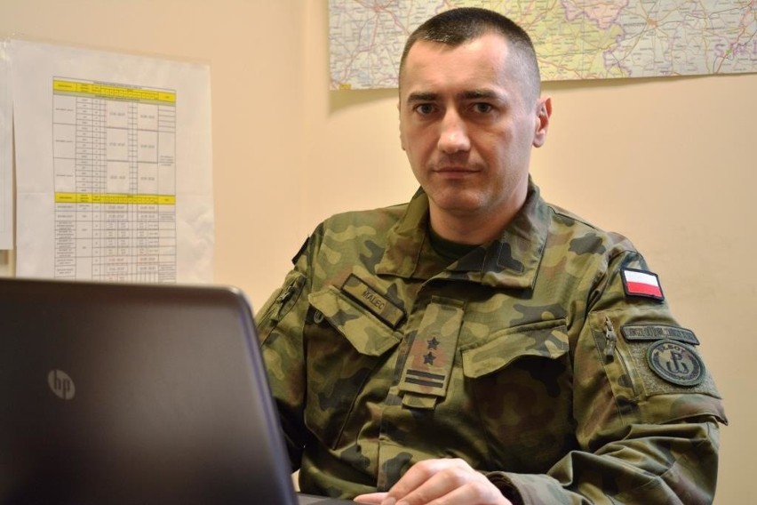 Ppłk Paweł Malec, dowódca 92. batalionu lekkiej piechoty w...