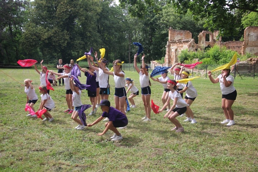 Na pikniku wakacyjnym w Wielgiem bawiły się całe rodziny – atrakcji było mnóstwo!