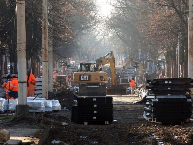 Największą zmianą będzie zamknięcie przejazdu ulicą Jagiellońską, przez al. Piastów.