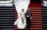 Polski projektant odtworzył suknię ślubną księżnej Diany. Zobaczymy ją w filmie. Replika zachwyca podobieństwem do oryginału