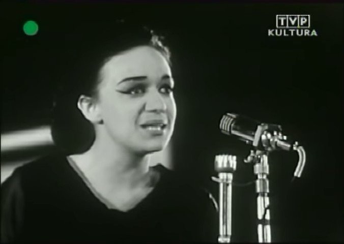 Ewa Demarczyk nie żyje! Legendarna wokalistka miała 79 lat