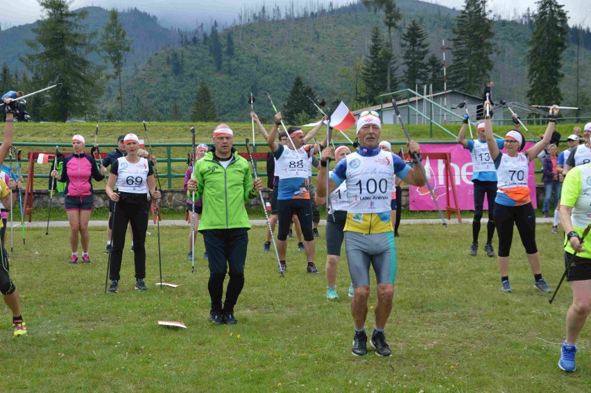 Kościelisko. Ścigali się w zawodach Nordic Walking. Wystartowała też Krystyna Guzik [ZDJĘCIA]