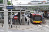 Wielka Sobota. Jak dziś jeżdżą autobusy i tramwaje? [ROZKŁADY JAZDY] 