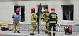 Pożar mieszkania w centrum Koszalina. Sąsiedzi uratowali starszą kobietę [ZDJĘCIA]