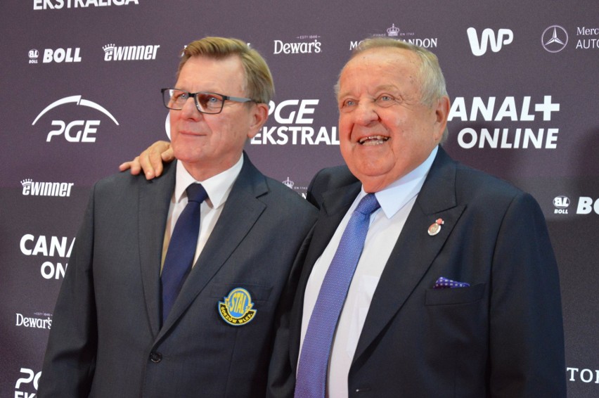 Stanisław Chomski (po lewej) z honorowym prezesem Stali...