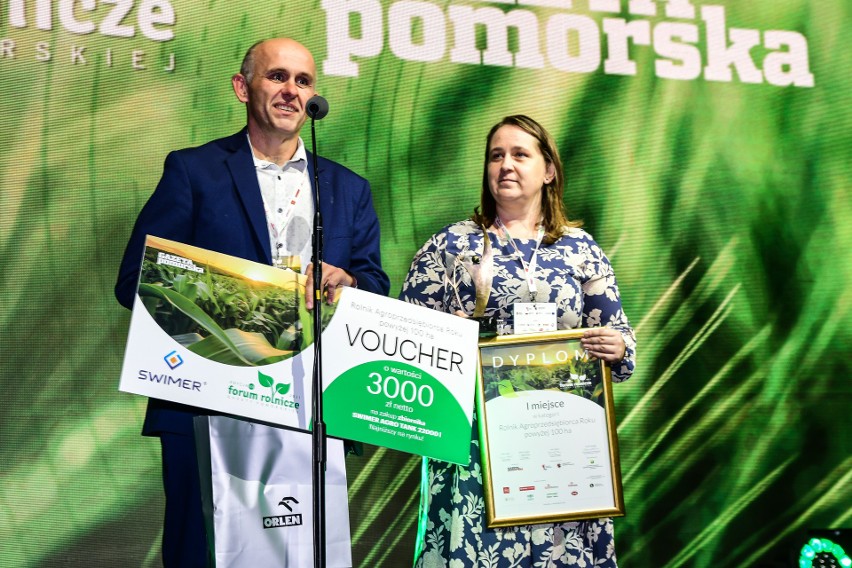 Joanna i Michał Dams na scenie, podczas Forum Rolniczego...