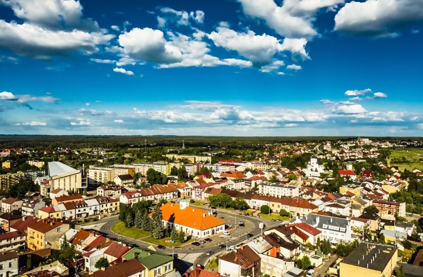 Świętokrzyskie zaprasza - odcinek 11. Staszów kusi [WIDEO Z DRONA, ZDJĘCIA]