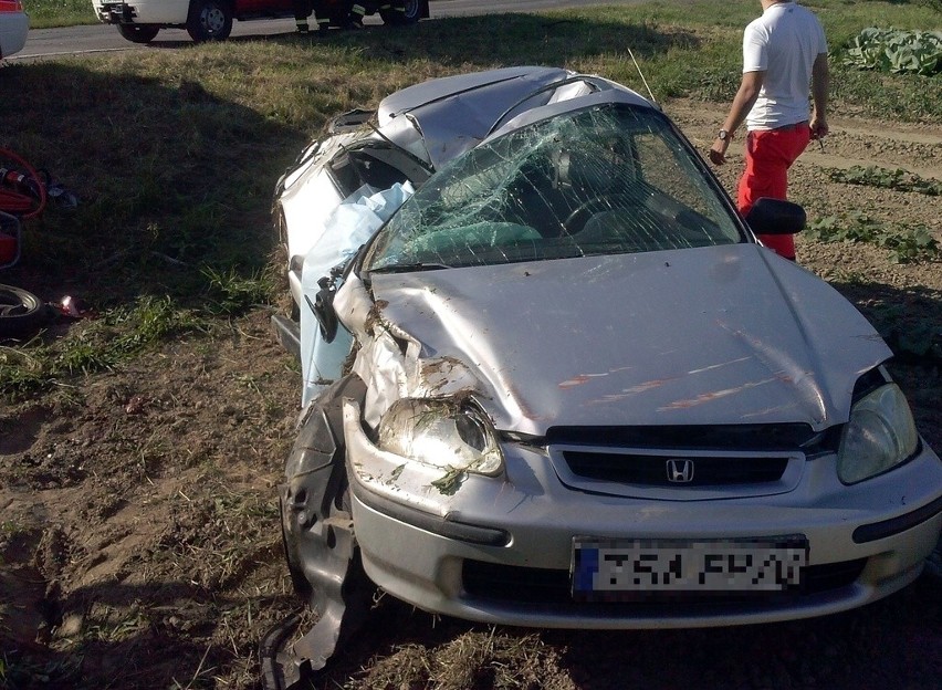 Tragiczny wypadek w Szewcach. Zginął kierowca hondy 