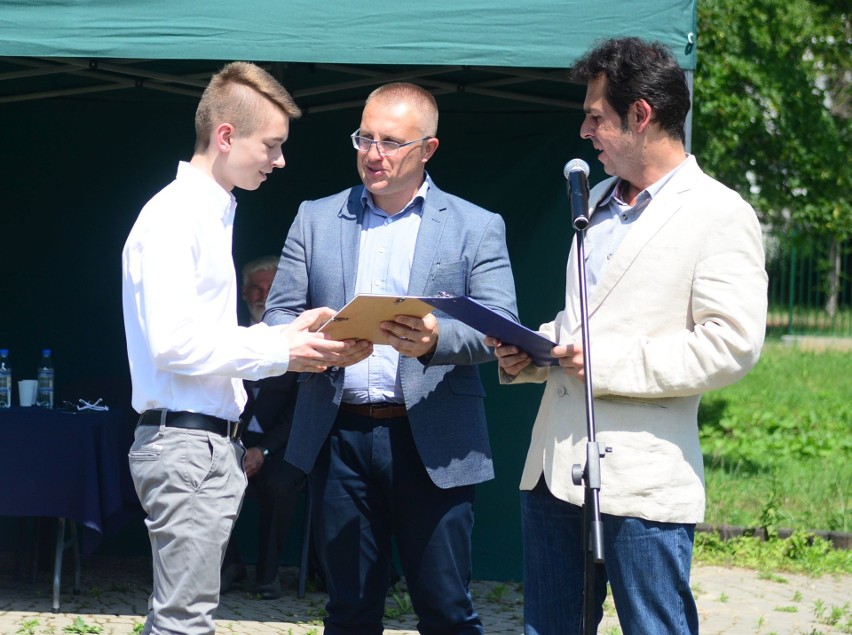 Radom. Znamy laureatów Nagrody imienia profesora Leszka Kołakowskiego. Festiwal "Okna" rozpoczęty