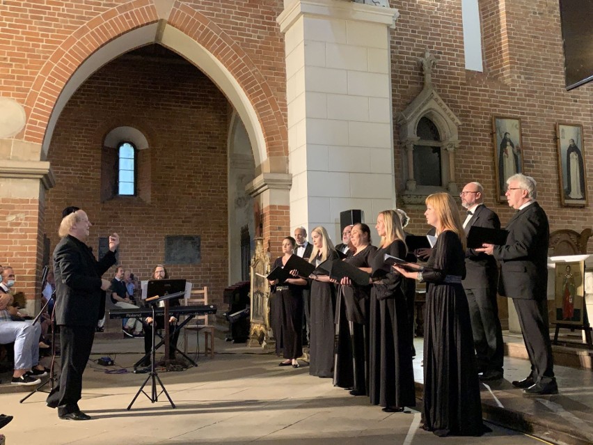 Trwa festiwal Ucho igielne. Chór Synagogi pod Białym Bocianem wystąpił w Sandomierzu [ZDJĘCIA]