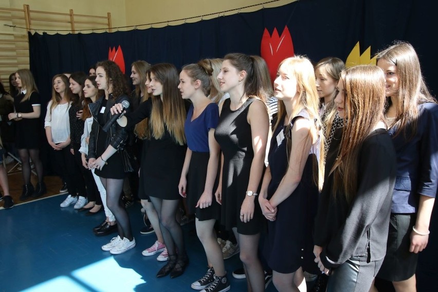 Prawdziwe tłumy gimnazjalistów na Dniu Otwartym w IV Liceum w Kielcach