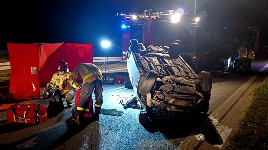 Wypadek na Wschodniej Obwodnicy Wrocławia. Jedna osoba...