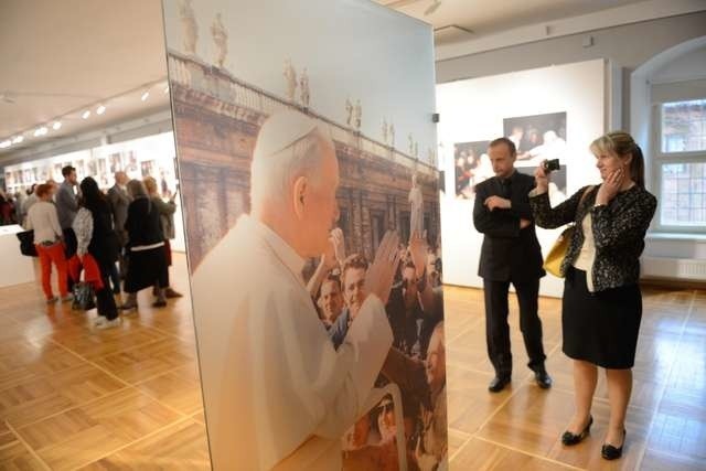 Otwarcie wystawy papieskiej w Ratuszuwystawa