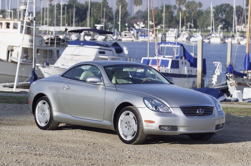 Lexus SC 430...