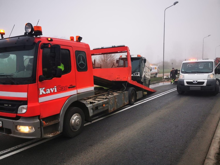 Wypadek w Koszalinie. Zderzenie dwóch pojazdów na ul....