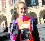 Szesnastolatka chce przebiec 320 km z Krakowa do Warszawy, żeby pomóc "bratu" w walce z rakiem
