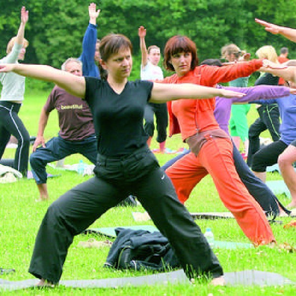 Yoga Iyengara to staranna i systematyczna praktyka, dzięki której pracujemy nad sobą, nad swoim ciałem i równowagą duchową, która jest niezbędna do prawidłowego funkcjonowania na co dzień.