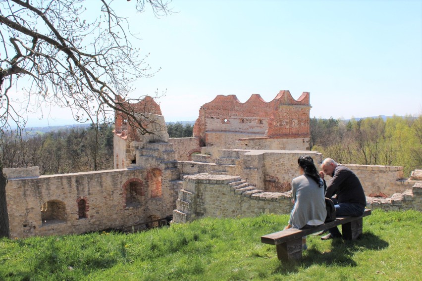 Zamek Tenczyn w Rudnie widok na Basztę Grunwaldzką