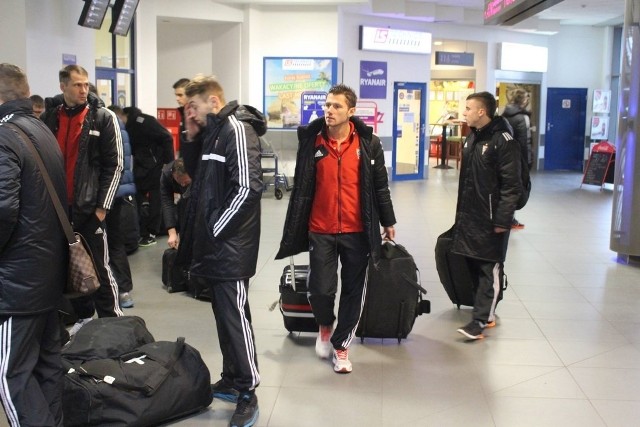 Piłkarze Górnika Zabrze wylecieli w sobotę na zgrupowanie do Turcji