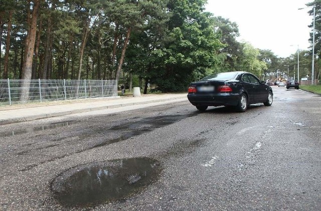 Ratusz rozstrzygnął przetarg na remont ulicy Wczasowej. O zamówienie publiczne ubiegały się cztery firmy. Wygrał Strabag.