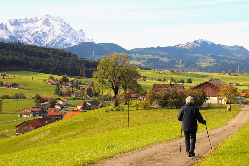 Średnia emerytura w Niemczech wynosi ok. 1538 EUR brutto.