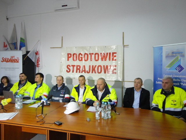 Swoje postulaty związkowcy przedstawili w poniedziałek na konferencji prasowej w Puławach