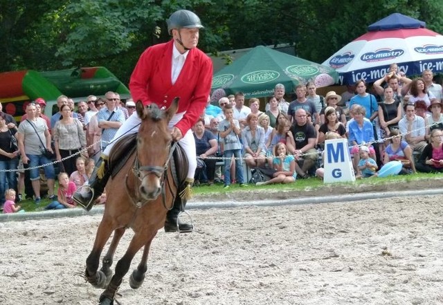 Dziewiętnasta edycja Jeździeckich Mistrzostw Gwiazd - Art Cup odbędzie się sobotę i niedzielę, 27-28 sierpnia