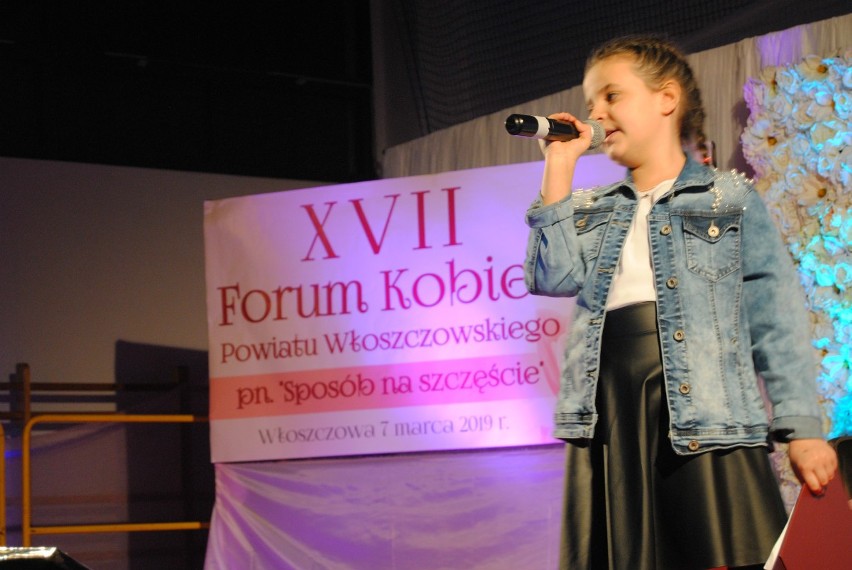 XVII Forum Kobiet Powiatu Włoszczowskiego. Tulipany i słodkości (DUŻO ZDJĘĆ) 