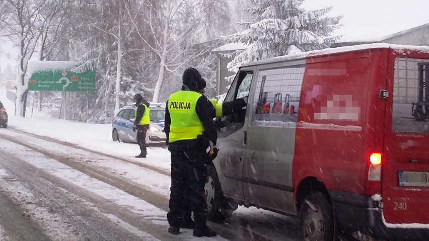 W śnieżycy policjanci z Wąbrzeźna kontrolowali trzeźwość...
