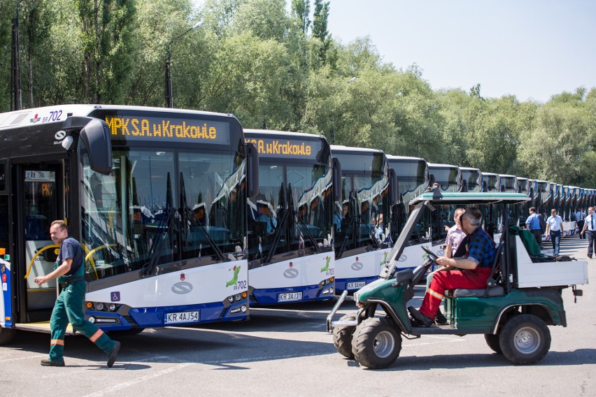 Nowe autobusy przegubowe dla MPK Kraków