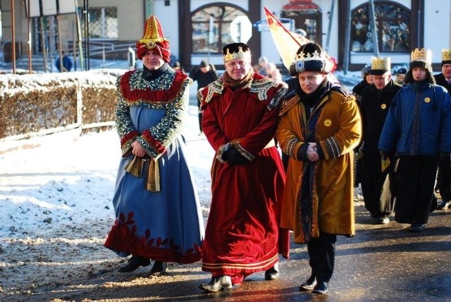 Tłumy na I Orszaku Trzech Króli w Kłobucku