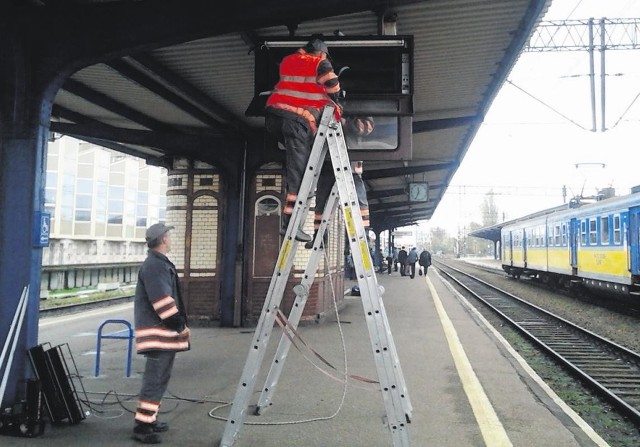 Zdjęto ostatnie wyświetlacze na peronach dworca PKP. 