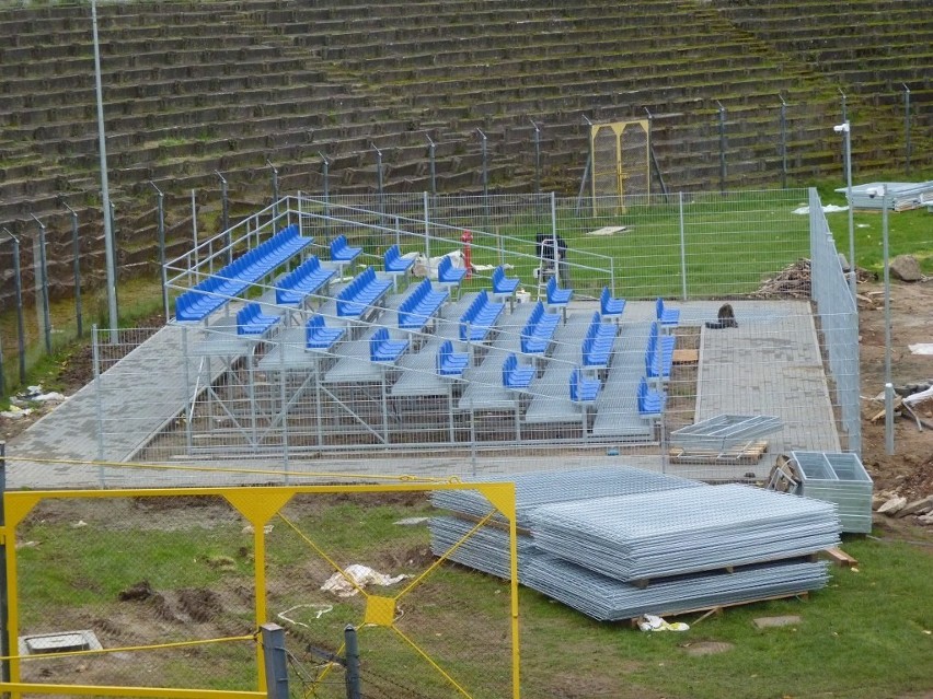 Jak już informowaliśmy, modernizacja stadionu Gwardii...