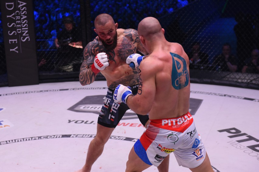 KSW 45. Michał Materla powalczy o pas wagi średniej, tytuł w ciężkiej nie dla Karola Bedorfa