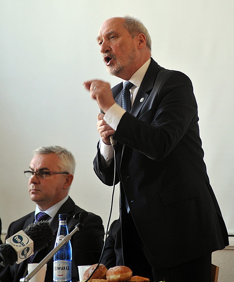 Antoni Macierewicz spotkał się w Gdańsku z wyborcami