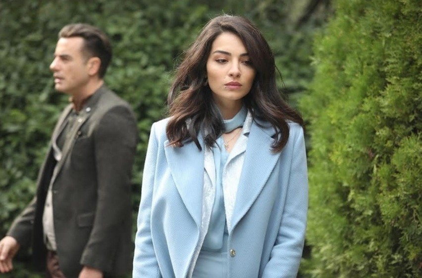 "Yeni Hayat". Melisa Aslı Pamuk - Asu z "Wiecznej miłości" - w tureckiej wersji serialu "Bodyguard"!