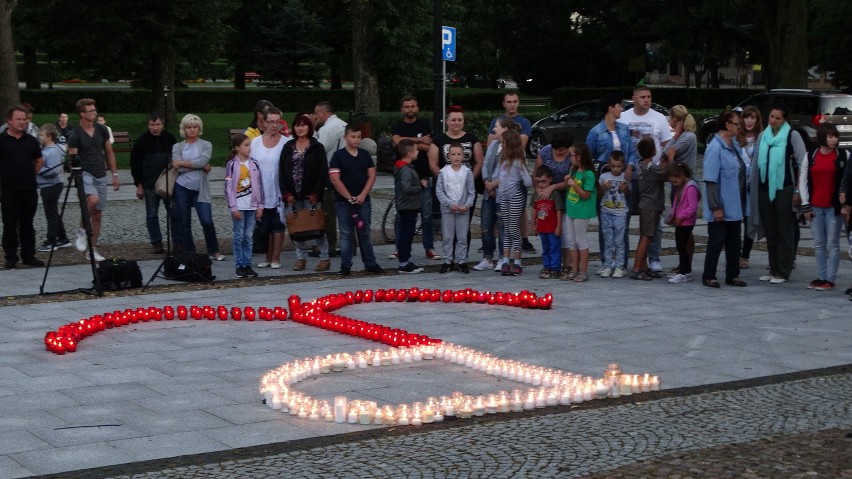 72. rocznica wybuchu Powstania Warszawskiego. Mieszkańcy...