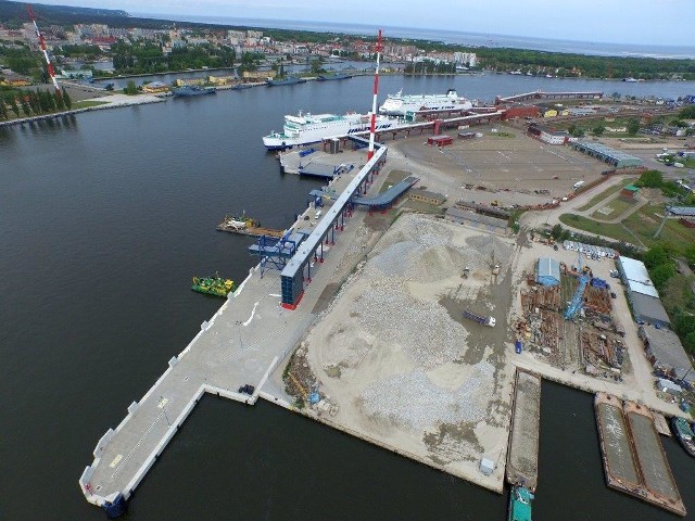 Terminal promowy prawie gotowyNowy terminal w Świnoujściu umożliwi cumowanie promów o długości 220 m, co zwiększy jego konkurencyjność.