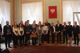 Stypendia dla studentów i doktorantów z lubelskiego ratusza będą bardziej dostępne
