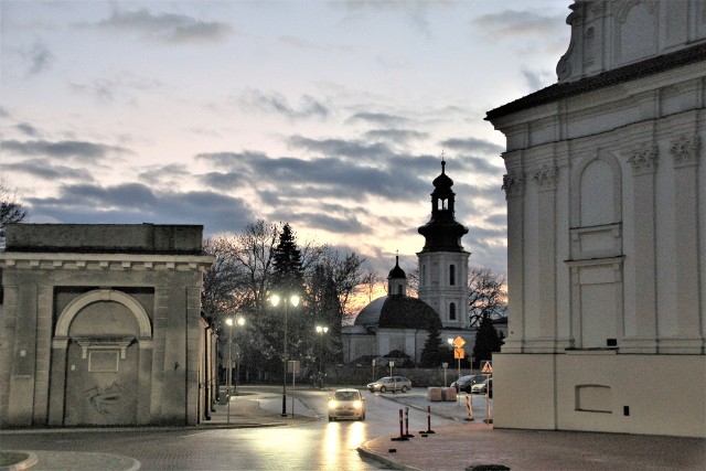 Na zdjęciu zamojskie Stare Miasto (w okolicach m.in. Placu Wolności)