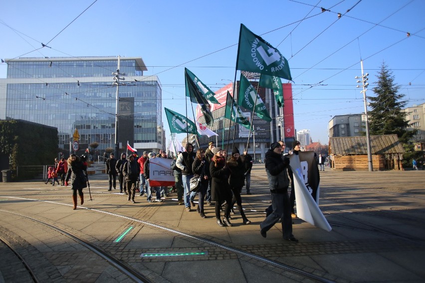 Marsz narodowców w Katowicach 30 grudnia 201